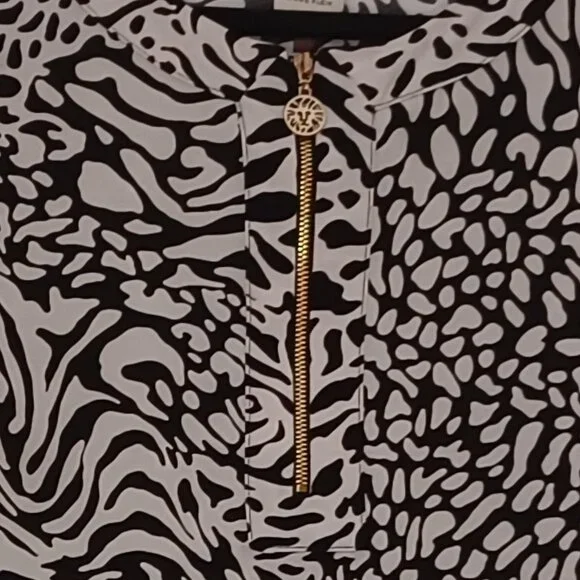 Women's Anne Klein Zebra Print 1/4 Zipper Sleeveless Blouse Size Large - Picture 7 of 7